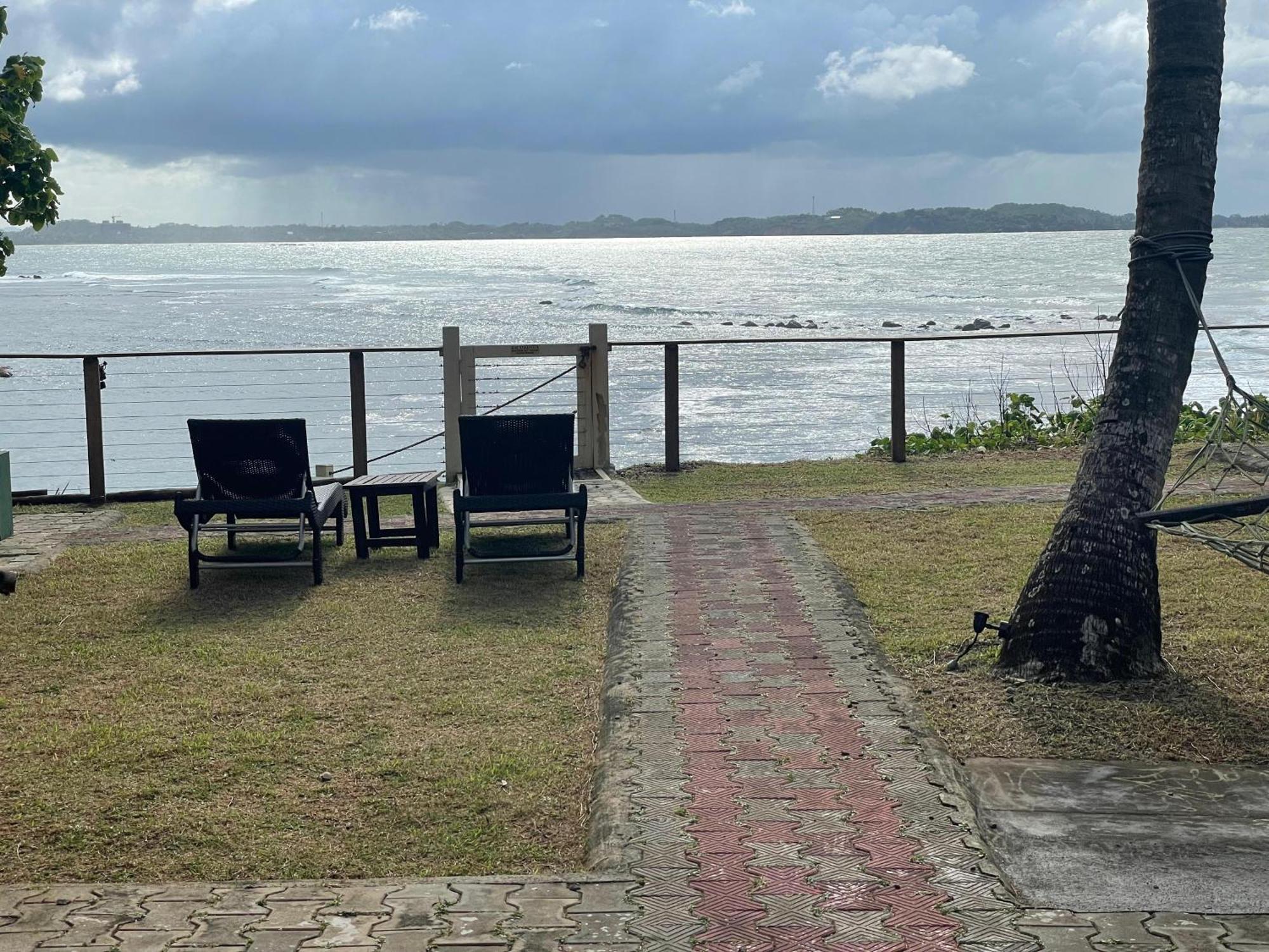 Hotel Kenno'S Korner Weligama Exterior foto